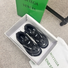 Bottega Veneta Casual Shoes